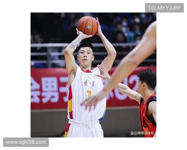 张镇麟助力上海大胜吉林豪取14连胜